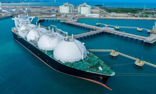 LNG tanker